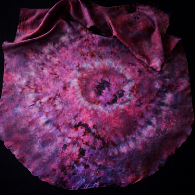 (image for) CIRCLE OF THE EARTH — Half-Circle Silk Worship Flags
