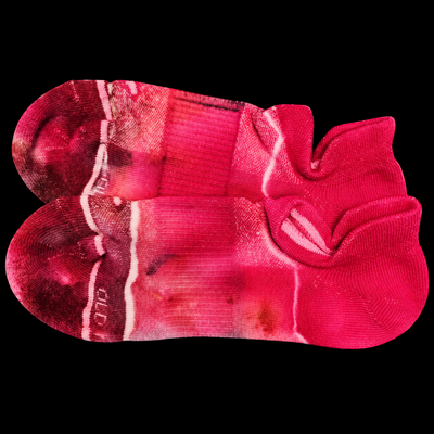(image for) BERRY BLISS — Fuchsia & Wine Tie-Dye Low-Cut Socks